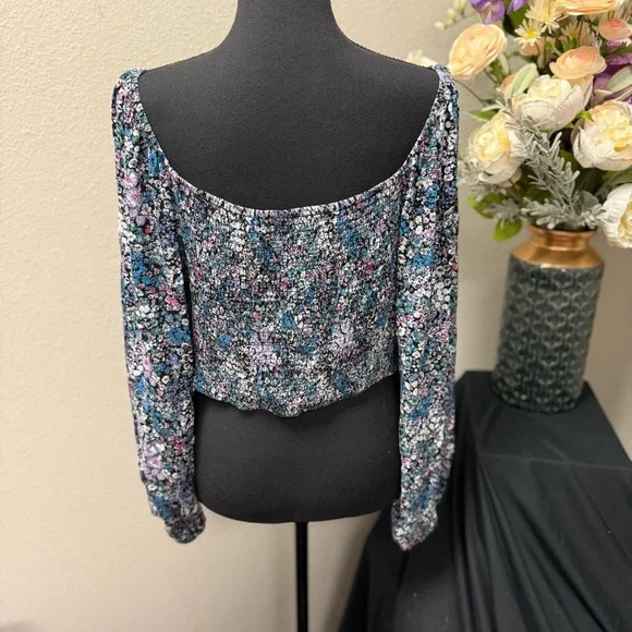 Wild Fable Floral Ruched Long Sleeve Square Neck  Print Women's Top. Size XL - Picture 3 of 7